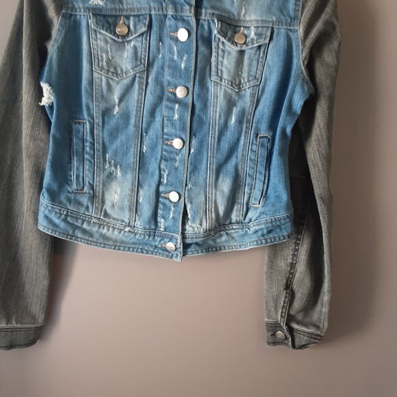 W118 by Walter Baker Distressed Jean Jacket Size Small - Picture 3 of 14